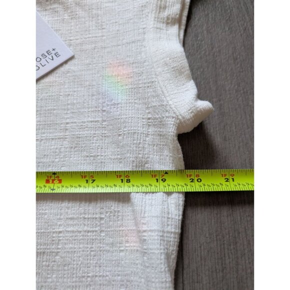 Rose + Olive Womens Textured Short Sleeve White Top Size M With Back Zip Closure - Picture 7 of 7